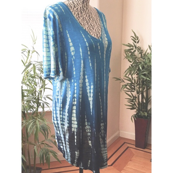 ON THE ROAD Tie Dye Ombré Hi-Low Tee Top, Large - Picture 2 of 6